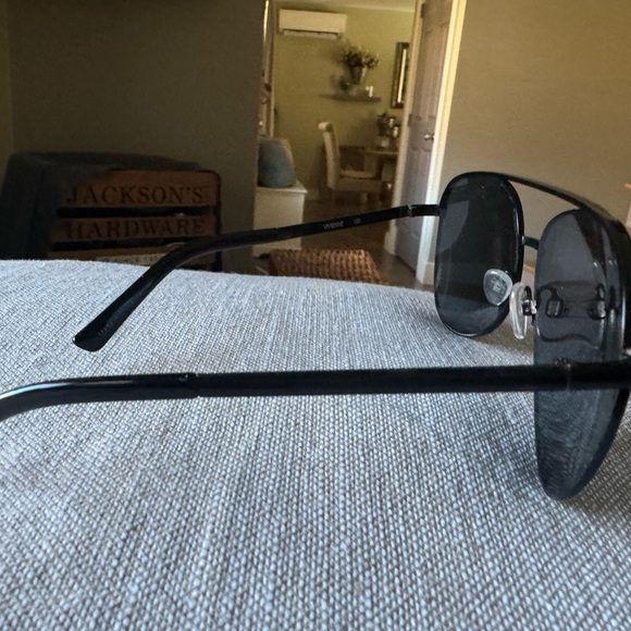 Quay sunglasses - Picture 5 of 5